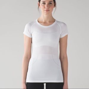 Lululemon swiftly tech short sleeve